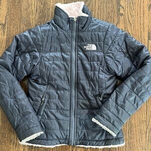 Girls’ The North Face Mossbud reversible coat jacket small (7 8) pink black